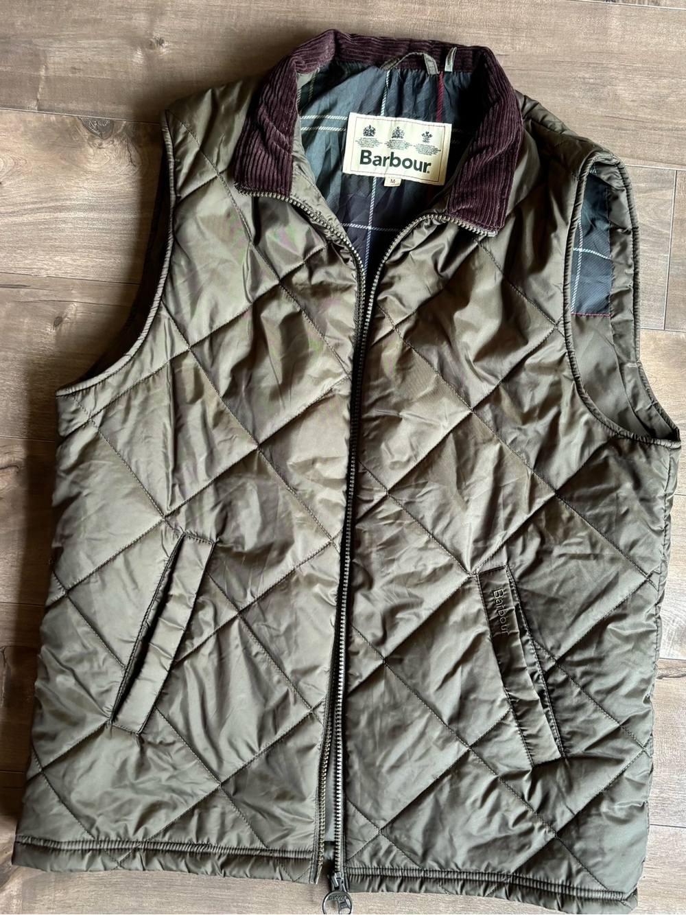 Barbour Men's Finn Gilet Diamond Quilted Corduroy Collar Vest Olive Green M